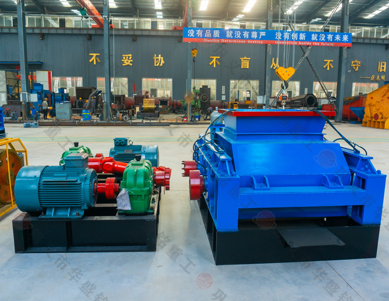 新型對輥機(jī)_新型對輥機(jī)價格,新型對輥機(jī)廠家